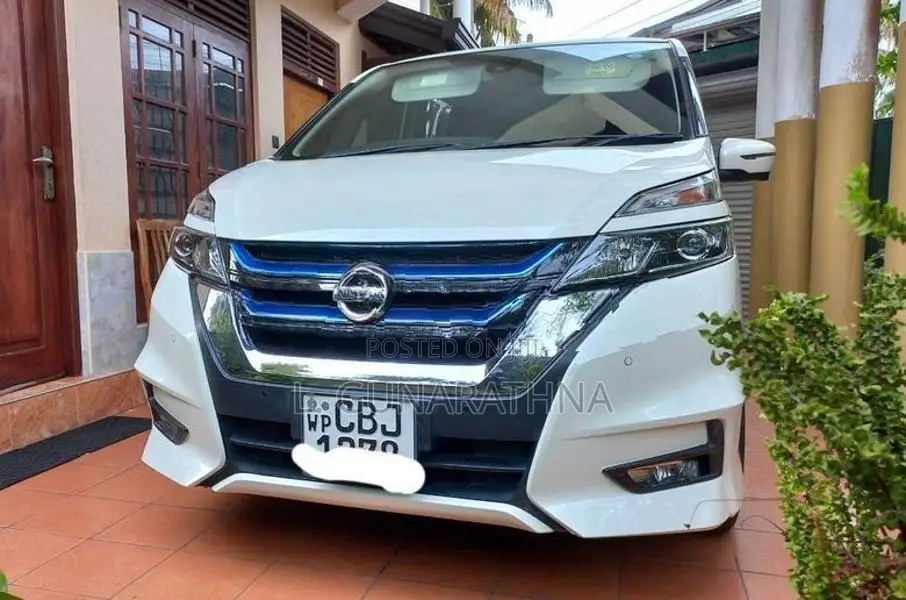 Nissan Serena Highway Star e-Power 2018