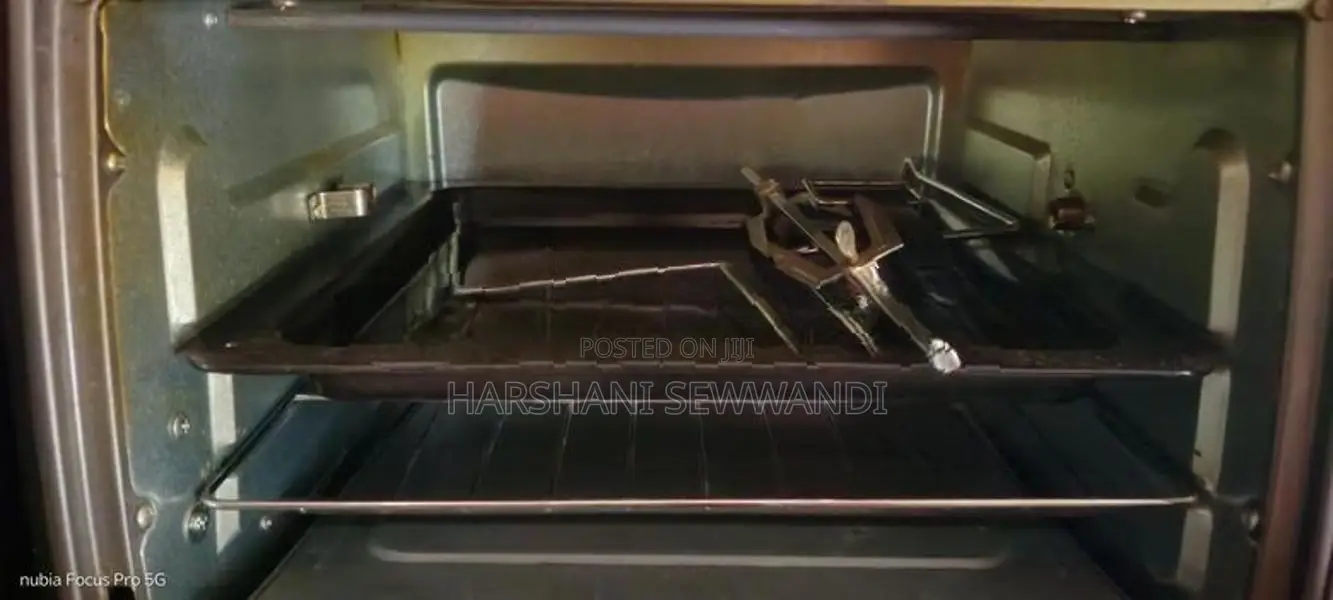 Microwave Oven