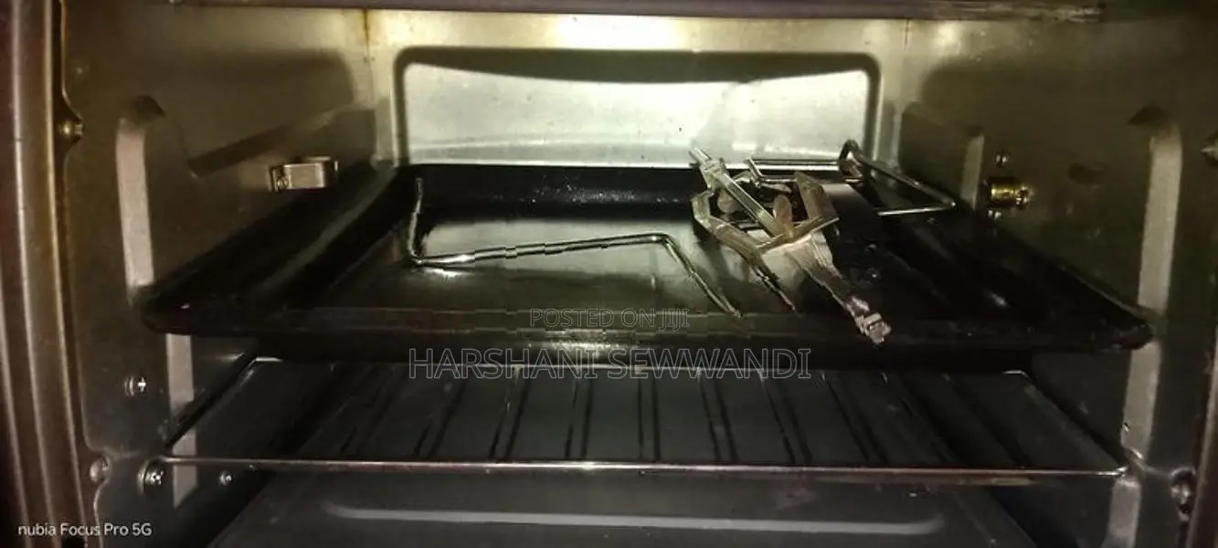 Microwave Oven