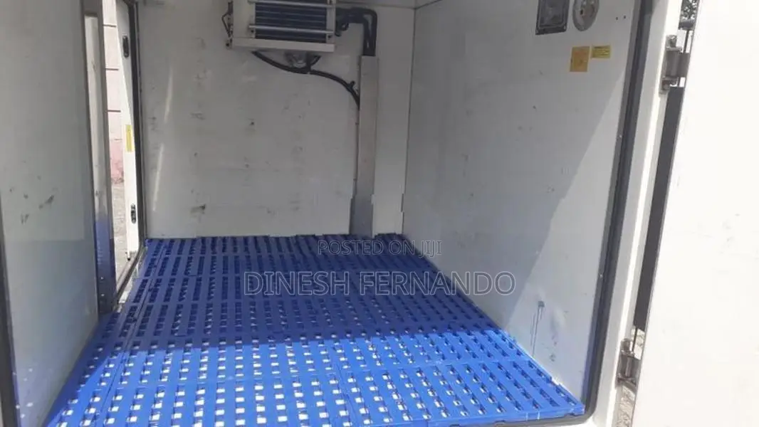 Daihatsu Hijet Freezer Truck 2010