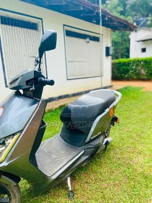 Yadea T5 2024