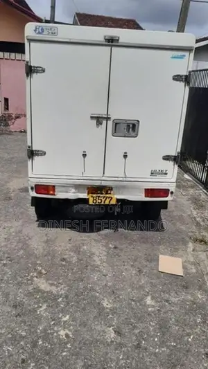 Daihatsu Hijet Freezer Truck 2010