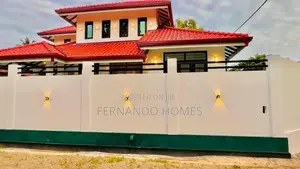Lassana Garden With Beauty Luxury House For Sale In Kandawala