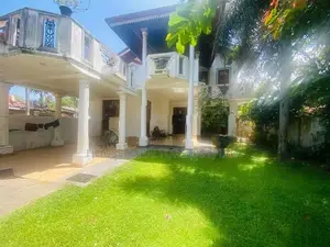 Spacious 5-Bedroom House for Sale in Dehiyagatha South
