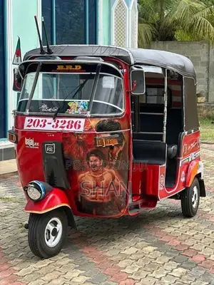 Bajaj RE 1999