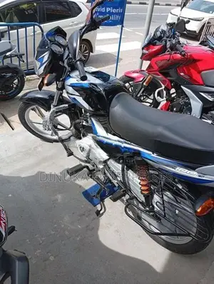 Bajaj CT100 2026