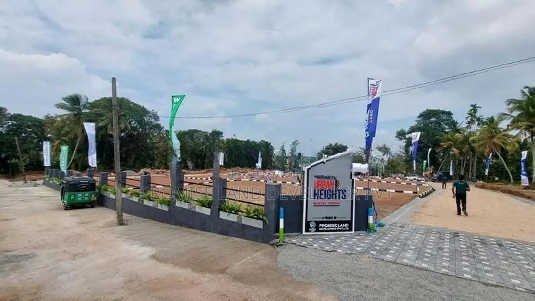 Panadura Moratuwa Old Road 700M Land for Sale D29
