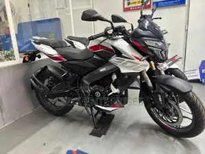 Bajaj Pulsar NS200 2026