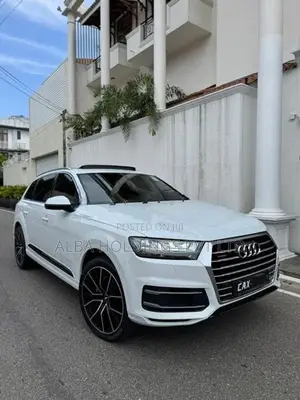 Audi Q7 Fully Loaded 2.0 L 2017