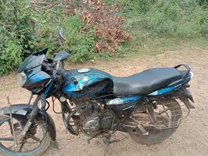 Bajaj Discover 2014