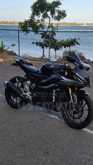 Yamaha R15 V4 2026