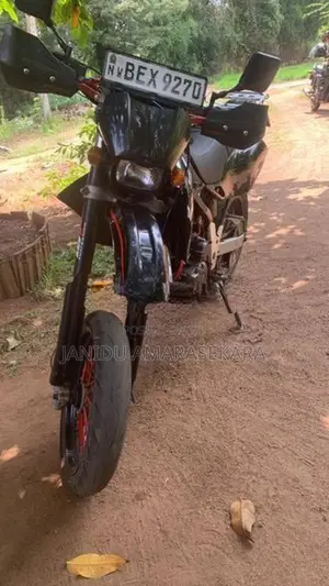 Kawasaki D Tracker 2006
