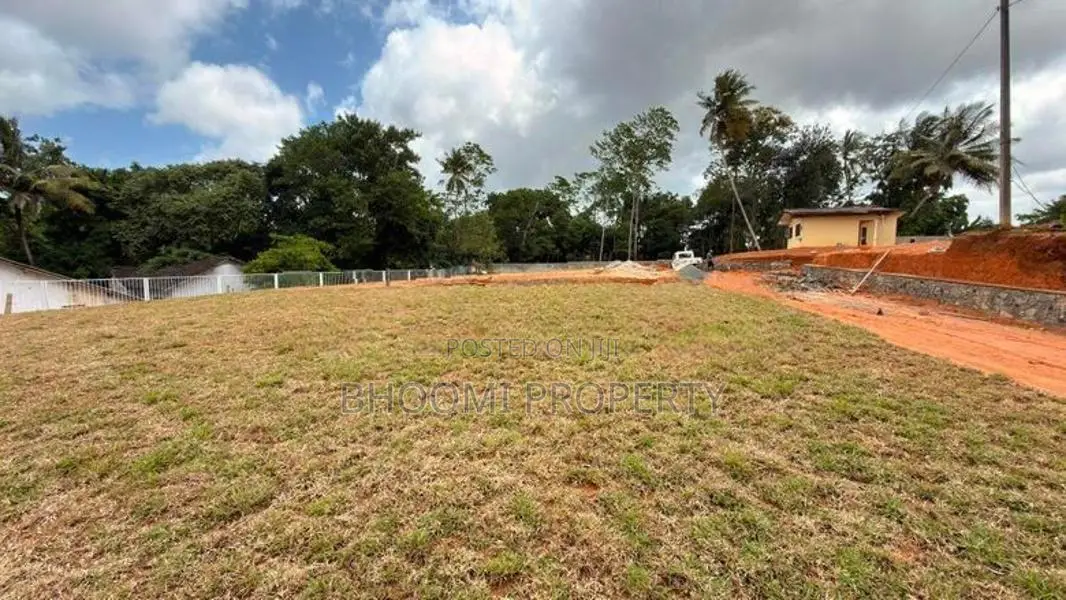 ගාල්ල කරාපිටිය රෝහලට ලගින්ම බිම් කොටස්