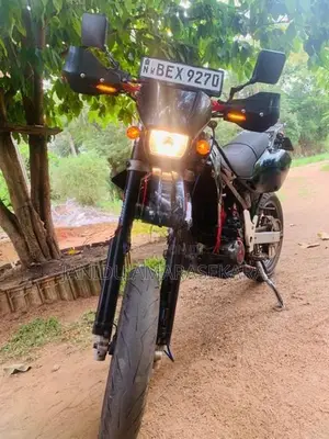 Kawasaki D Tracker 2006
