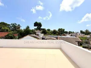 Luxury 3-Story House for Sale – Nugegoda