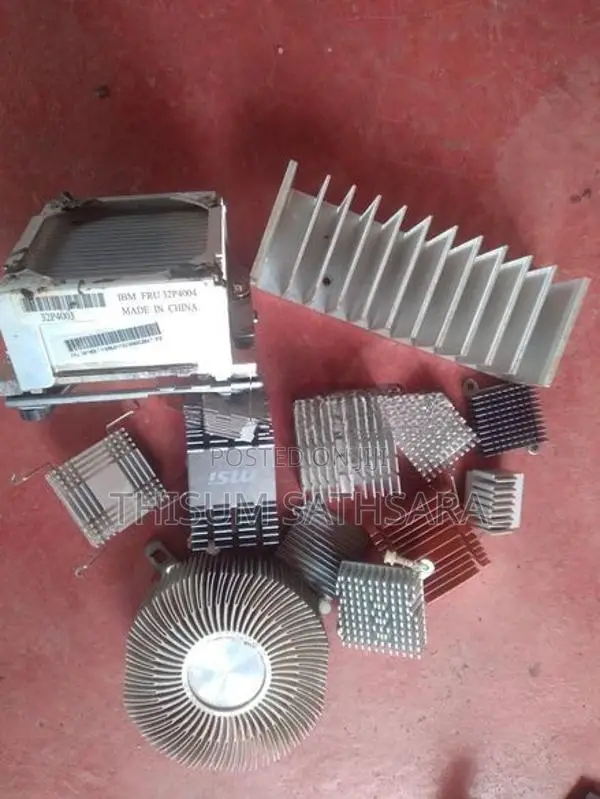 Aluminum Heatsink & IDE Cables