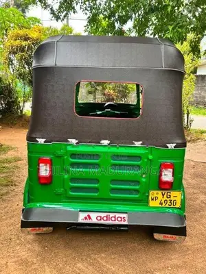 Bajaj RE Three Wheeler 2010
