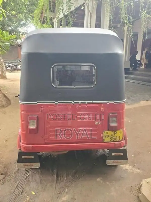 Bajaj RE 2008