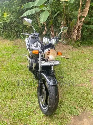 Honda Hornet 2004
