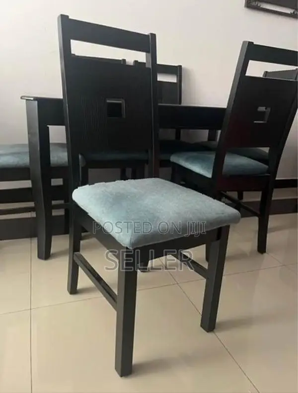 Damro Dining Table