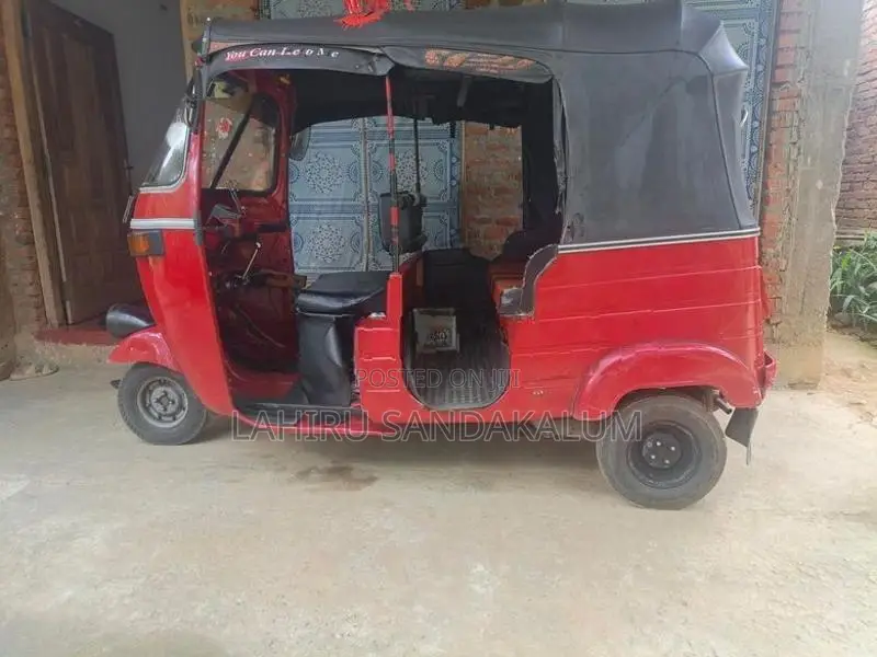 Bajaj RE 2007