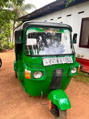 Bajaj RE Three Wheeler 2010
