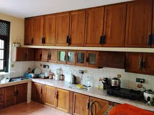 Spacious House with Large Land for Sale in Kadawatha!