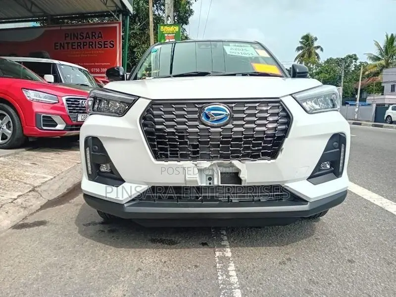 Daihatsu Rocky G Premium 2025