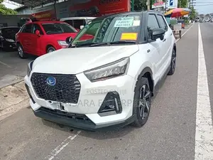Daihatsu Rocky G Premium 2025