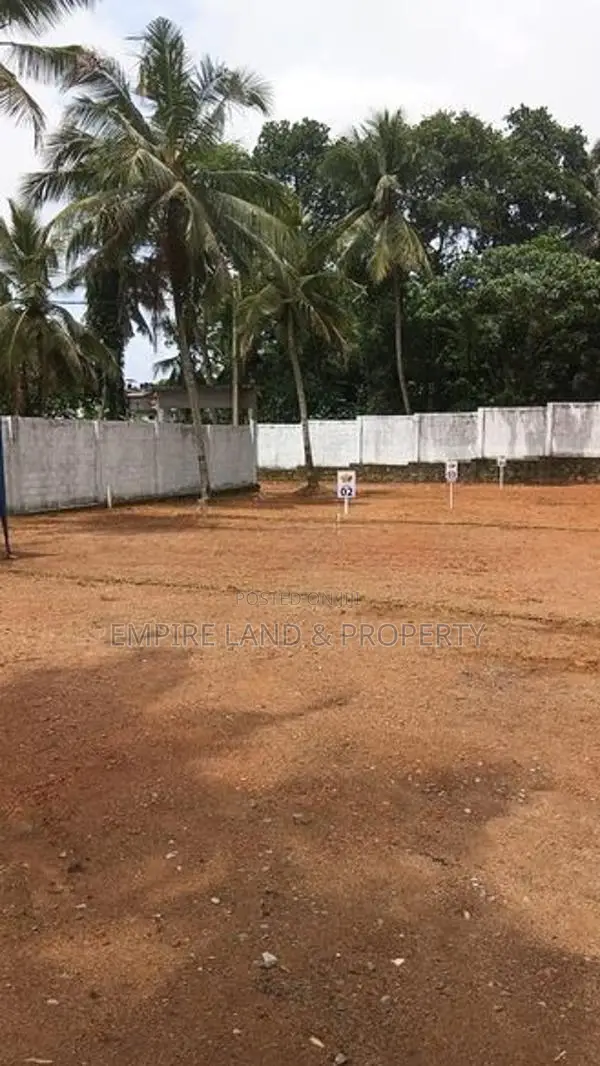 Super luxury land for sale in Mahawatte Pelanwatte – Kottawa