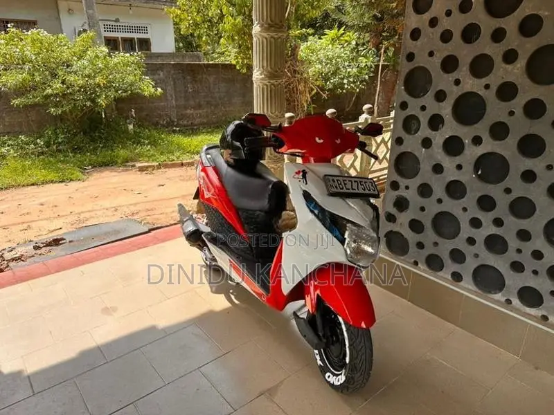Honda Dio 2017