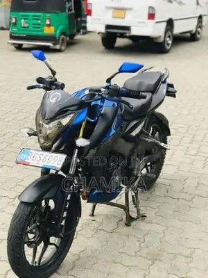 Bajaj Pulsar N160 2018