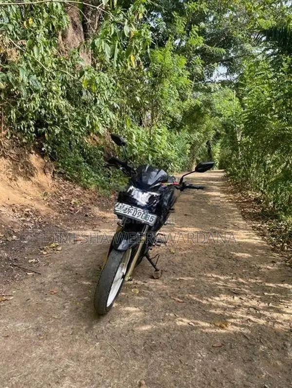 TVS Apache RTR 200 2017