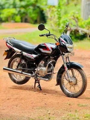 Bajaj CT100 2009