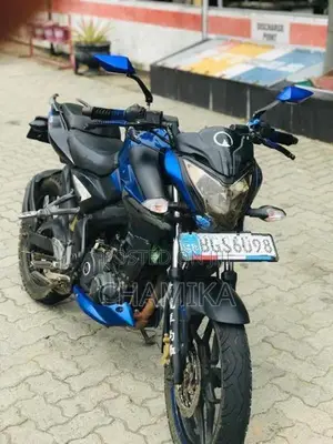 Bajaj Pulsar N160 2018