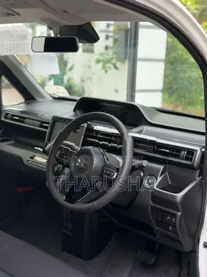 Suzuki Wagon R Custom ZX 2026