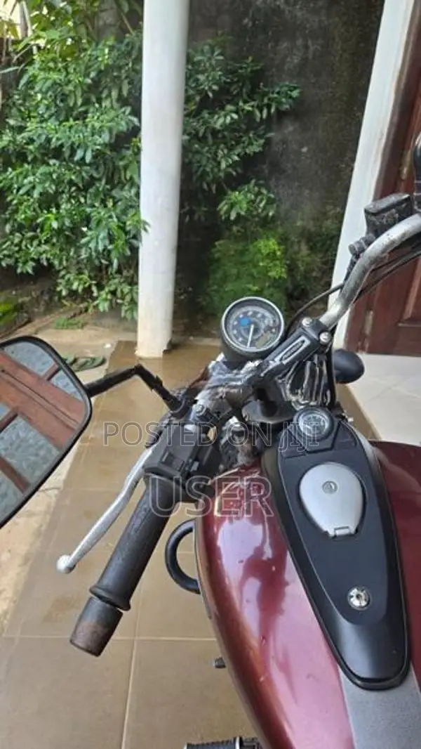 Bajaj Avenger Street 150 2017