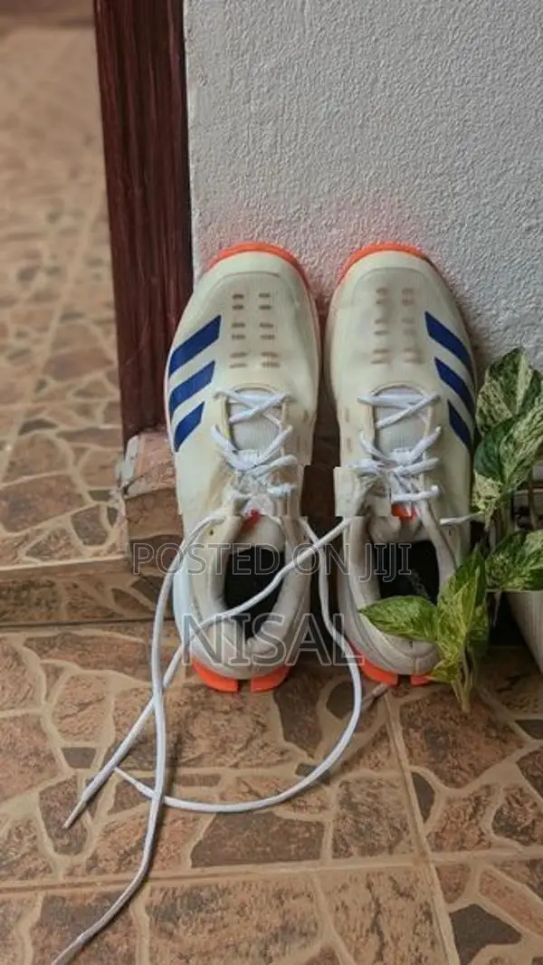 Adidas 22YDS Nail Shoe