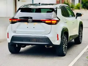 Toyota Yaris Cross Z Premium 4WAY B/New 2025