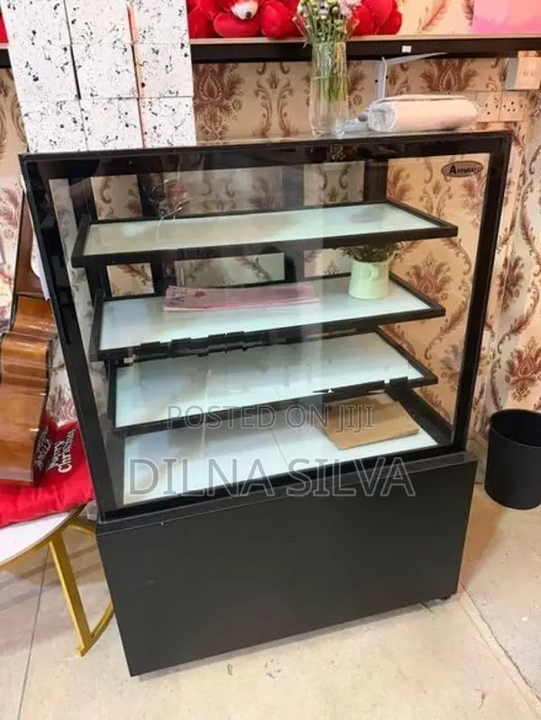 Hot cupboard/ showcase