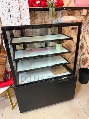 Hot cupboard/ showcase