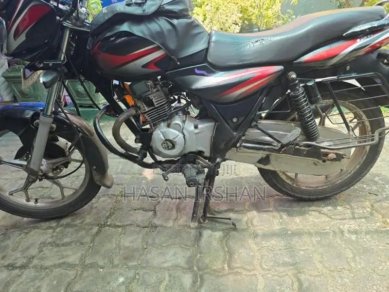 Bajaj Discover 125 2017