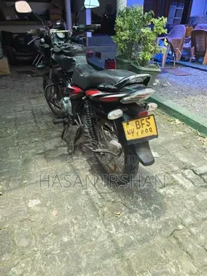 Bajaj Discover 125 2017