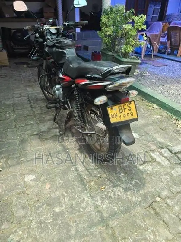 Bajaj Discover 125 2017