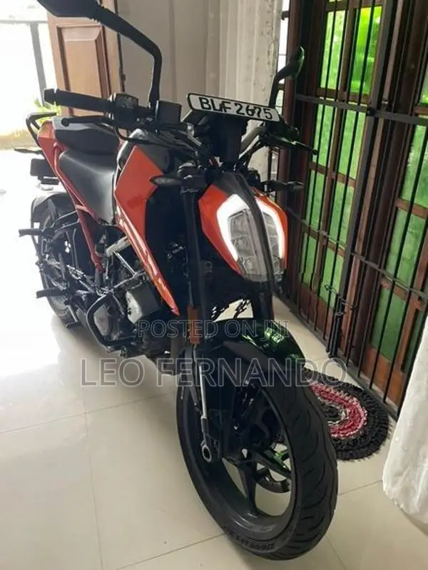 KTM DUKE 160 2026