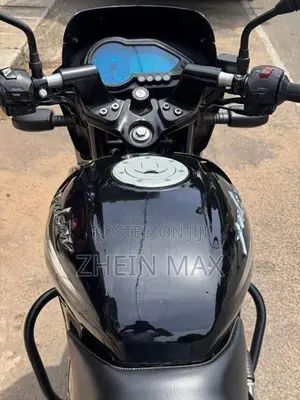 Bajaj Pulsar 150 2016