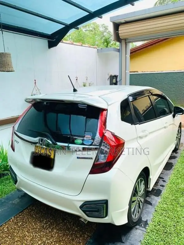 Honda Fit GP5 S Grade 2014