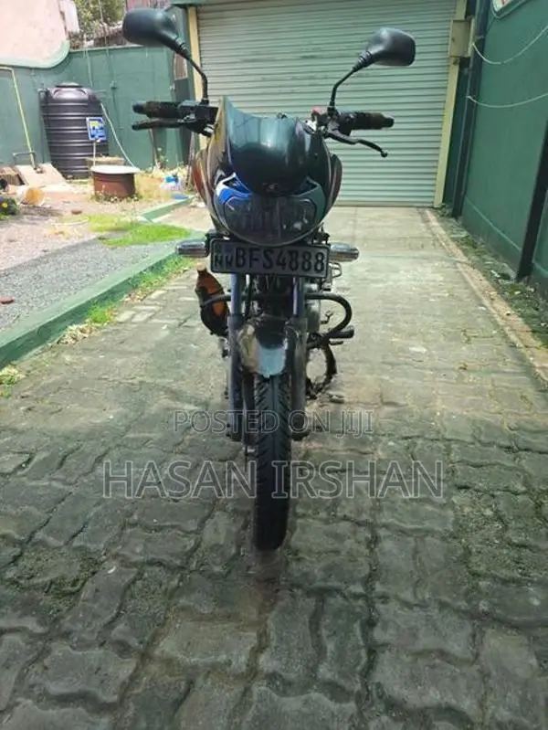 Bajaj Discover 125 2017