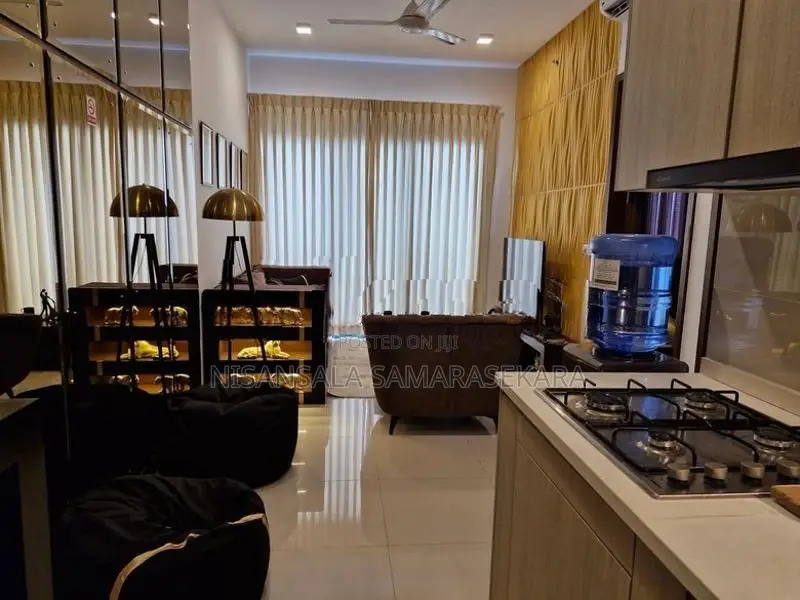 T ri-Zen Colombo 2 - Fully Furnished One Bedroom Apartment for Sale