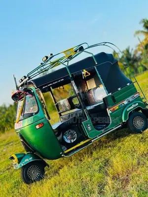Bajaj RE 1999